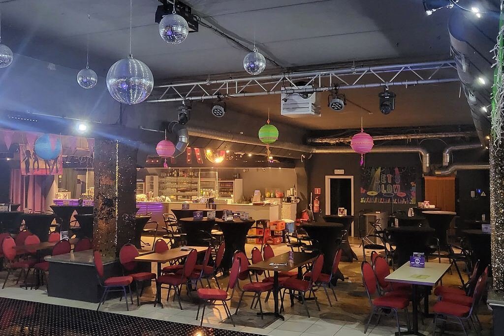 Soirées génération 2000 vue ensemble